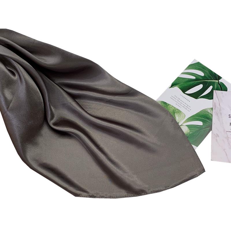 90Cm Color Butyl
Kerchief Application Scenario