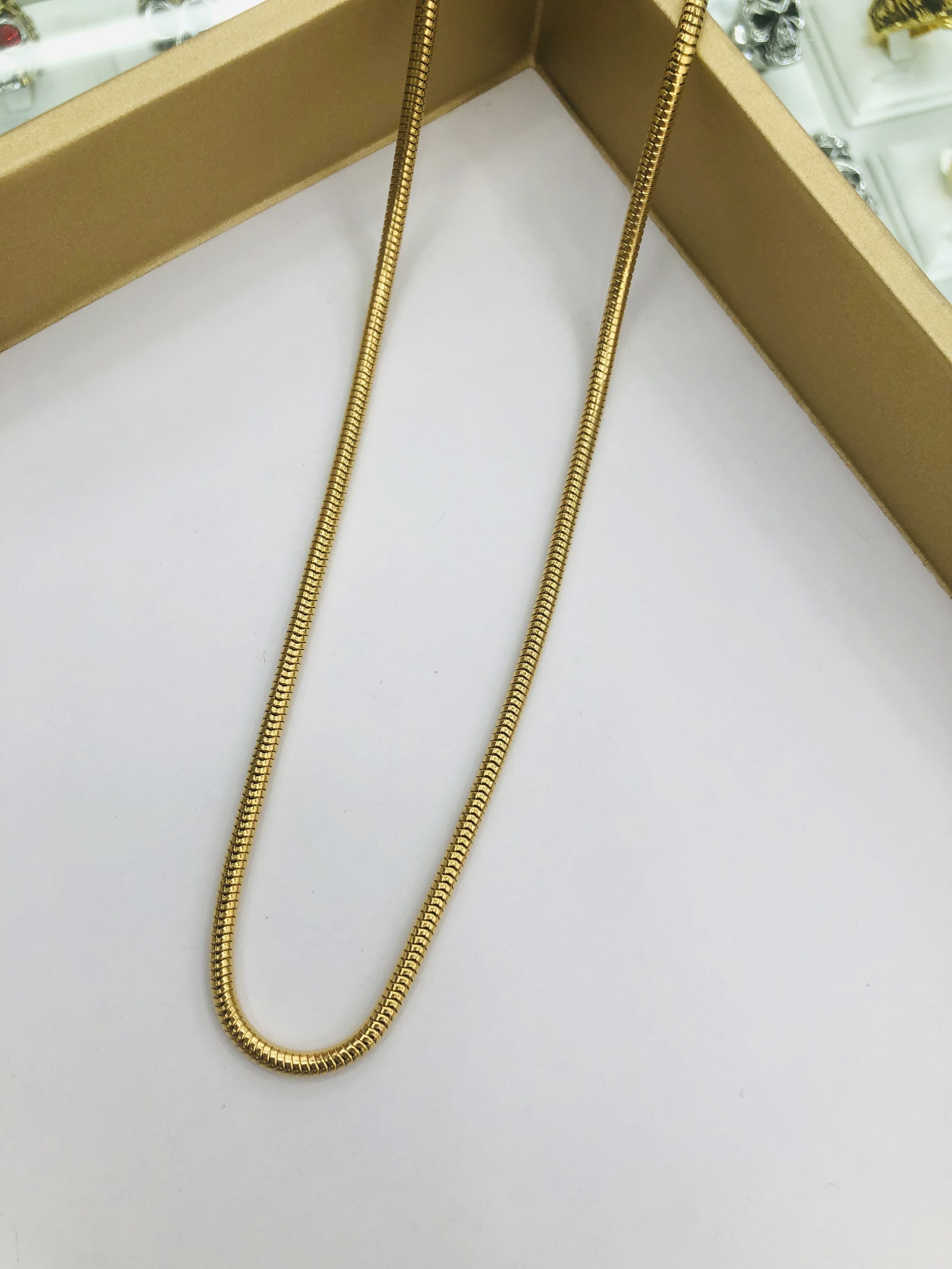 Round snake stainless steel necklace for men and women Specification image
