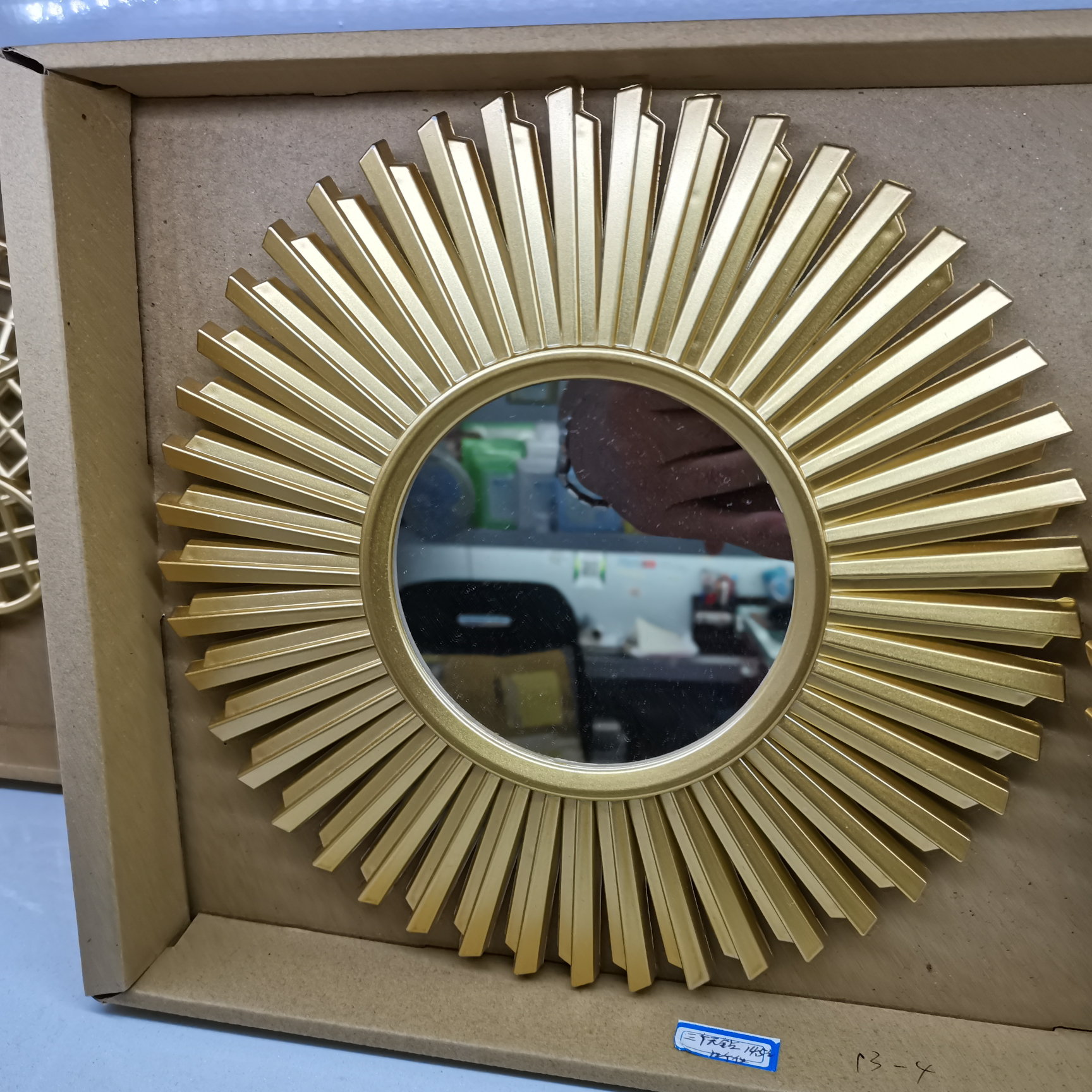 塑料相框挂墙钟表，尺寸可选创意现代宜家相架画框07型明羽