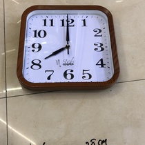 806 Wall clock W