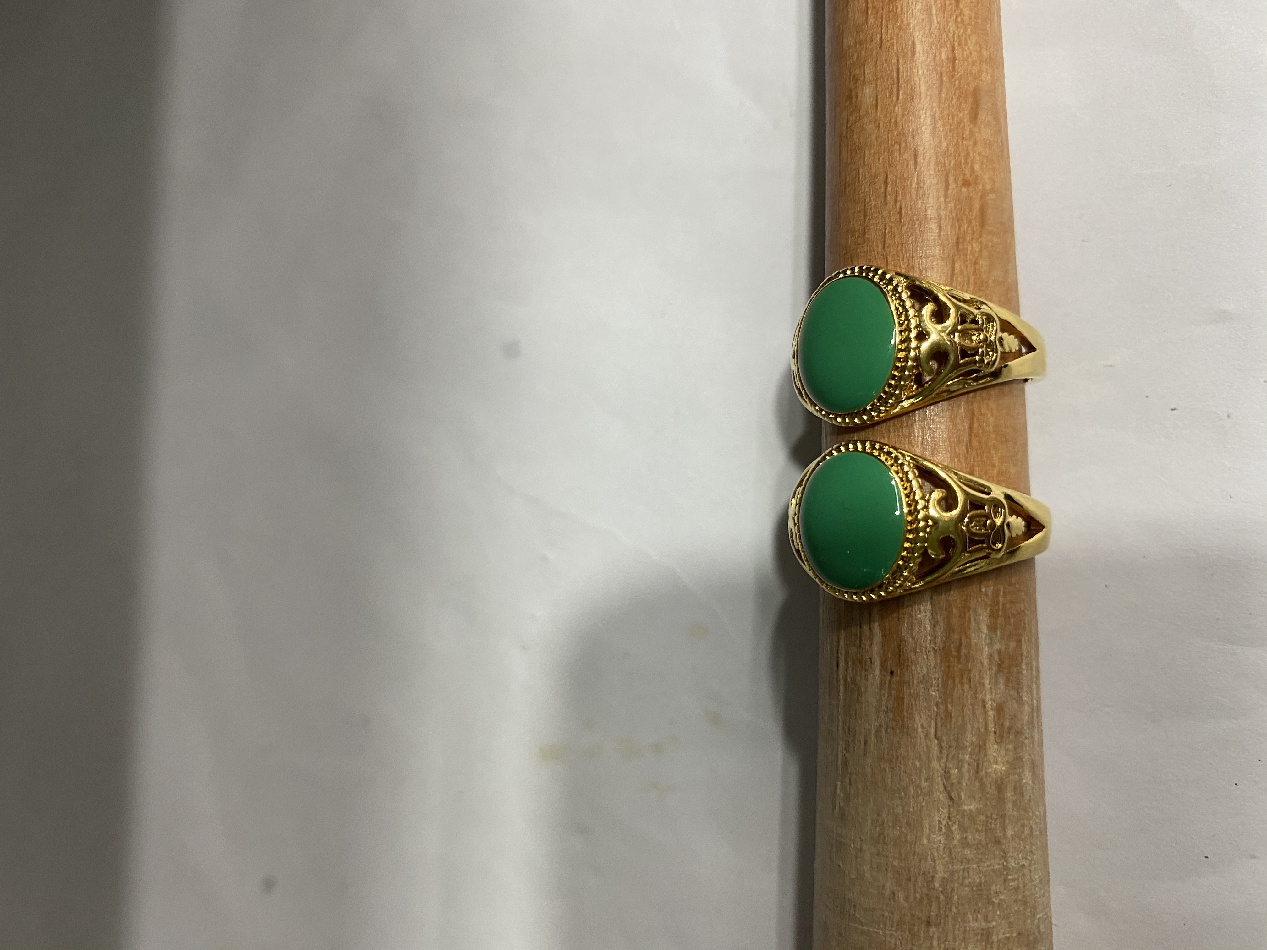 Electric 24-karat gold green drip ring for women Specification drawing