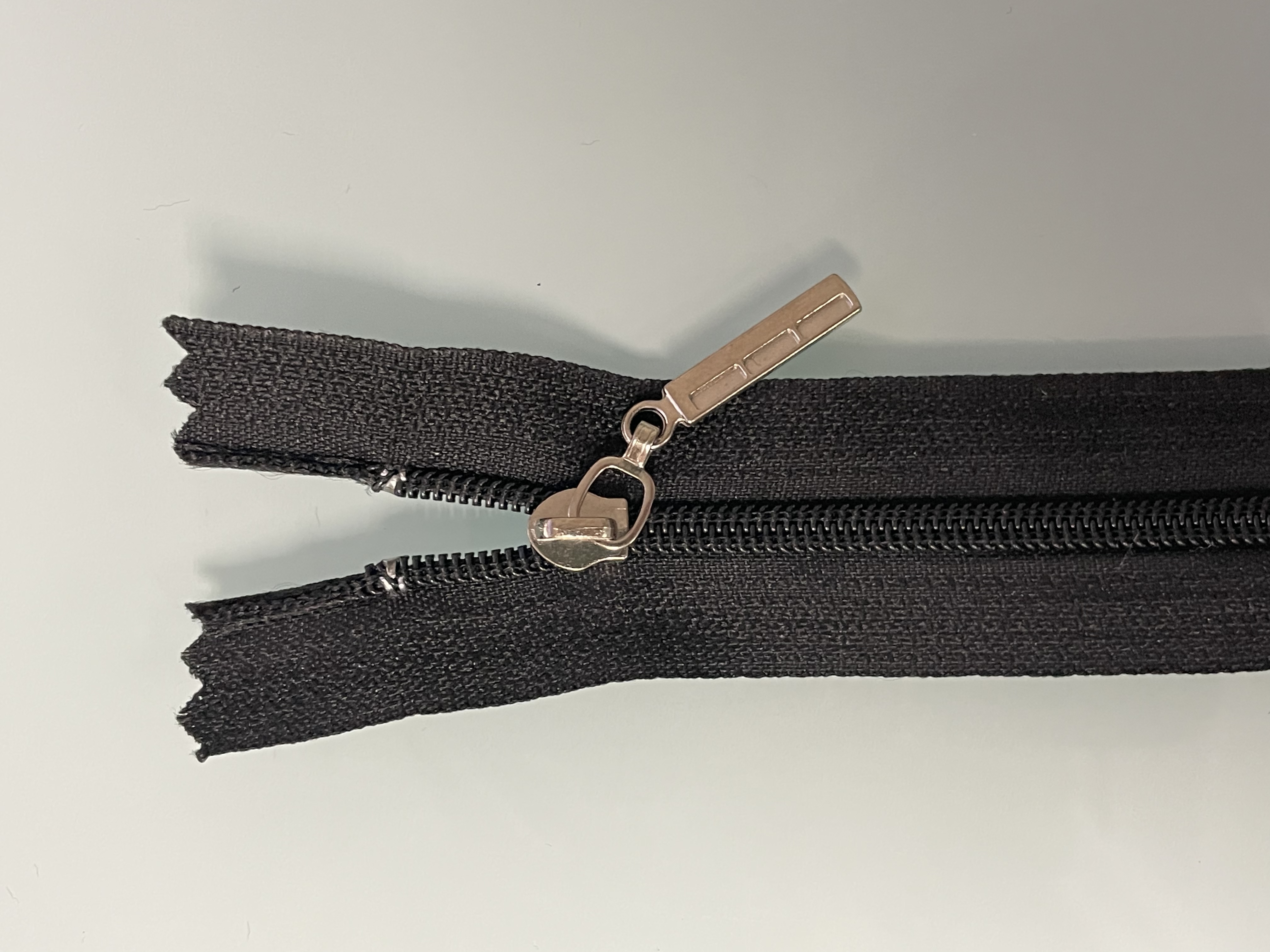 No. 3 nylon closed decorative head Specification image