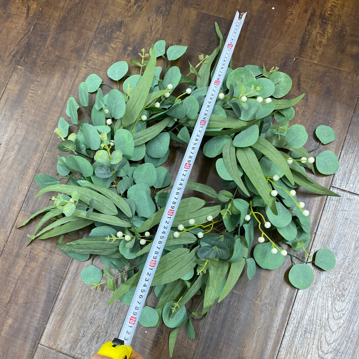 Red fruit 7 ends with iron wire 2443453 Specification image