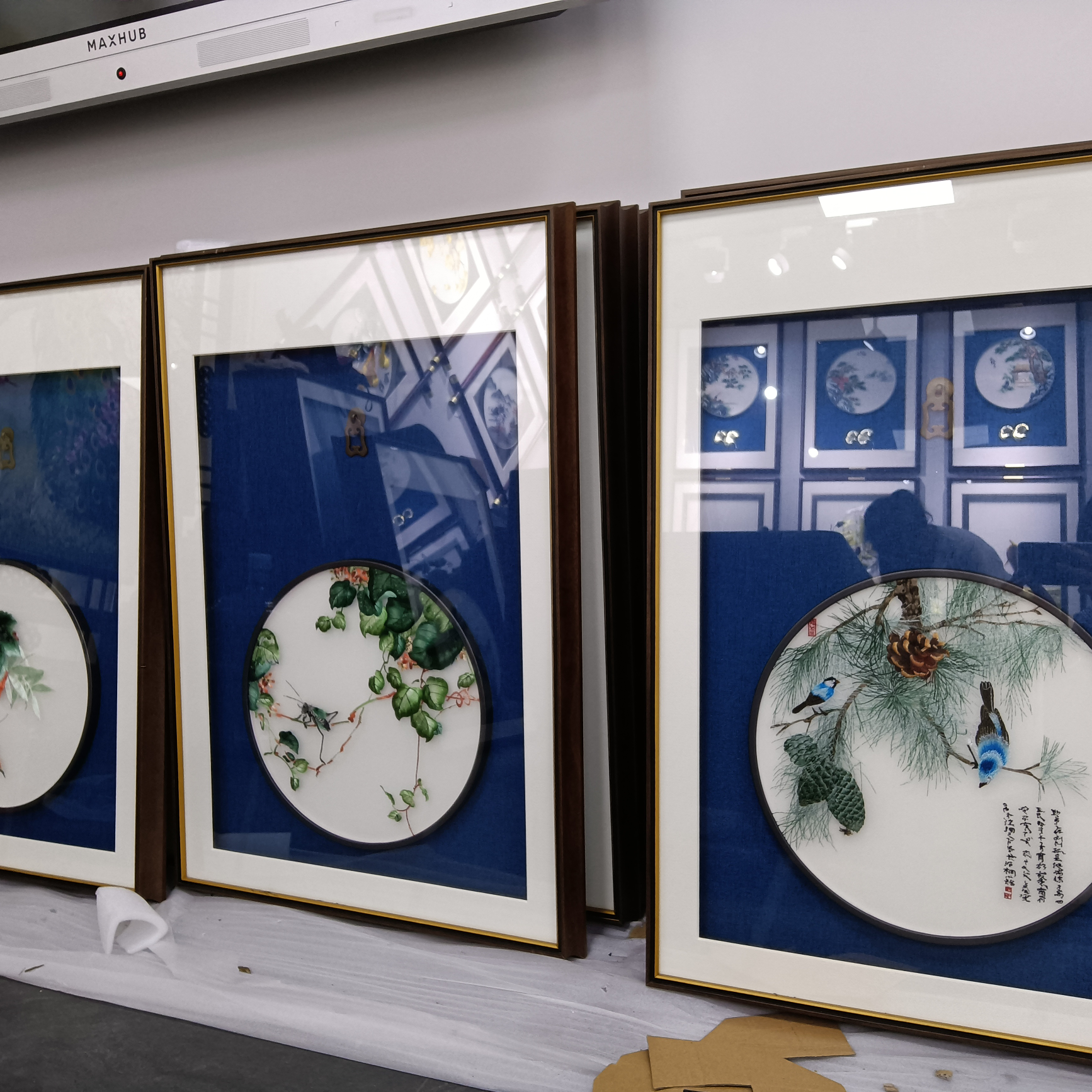 金秋 35/35画心 立体装裱 实木柜