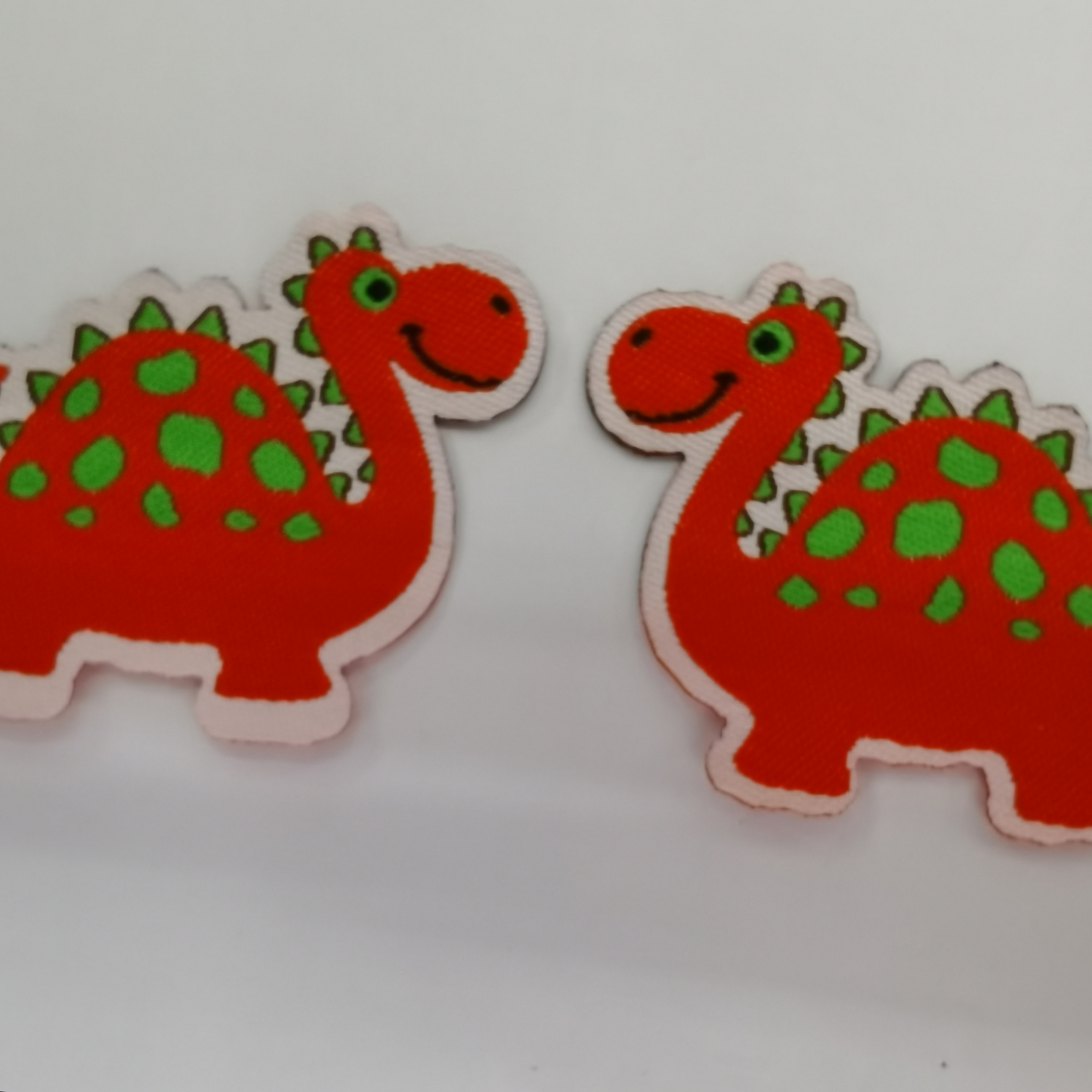 小恐龙，手套头花，袜子各种装饰用品