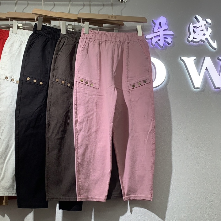 Spring casual pants are trendy and versatile