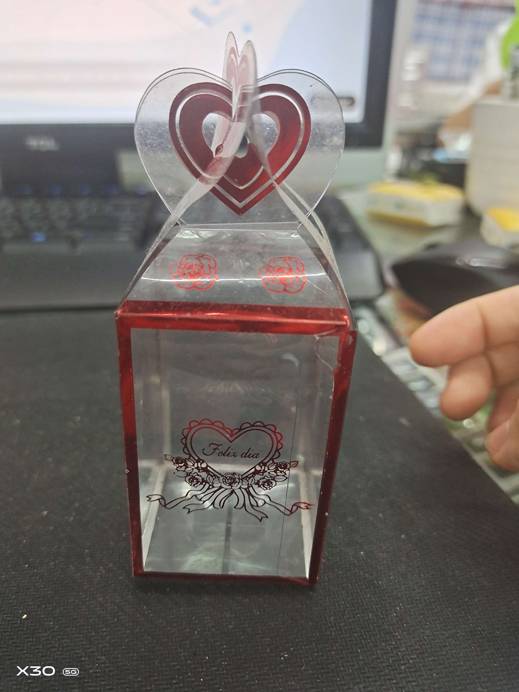 pⅤC烫金盒产品图