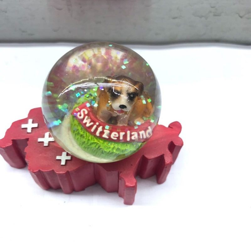 创意卡通可爱小狗饰品礼盒水晶球灯摆件生日礼物DIY