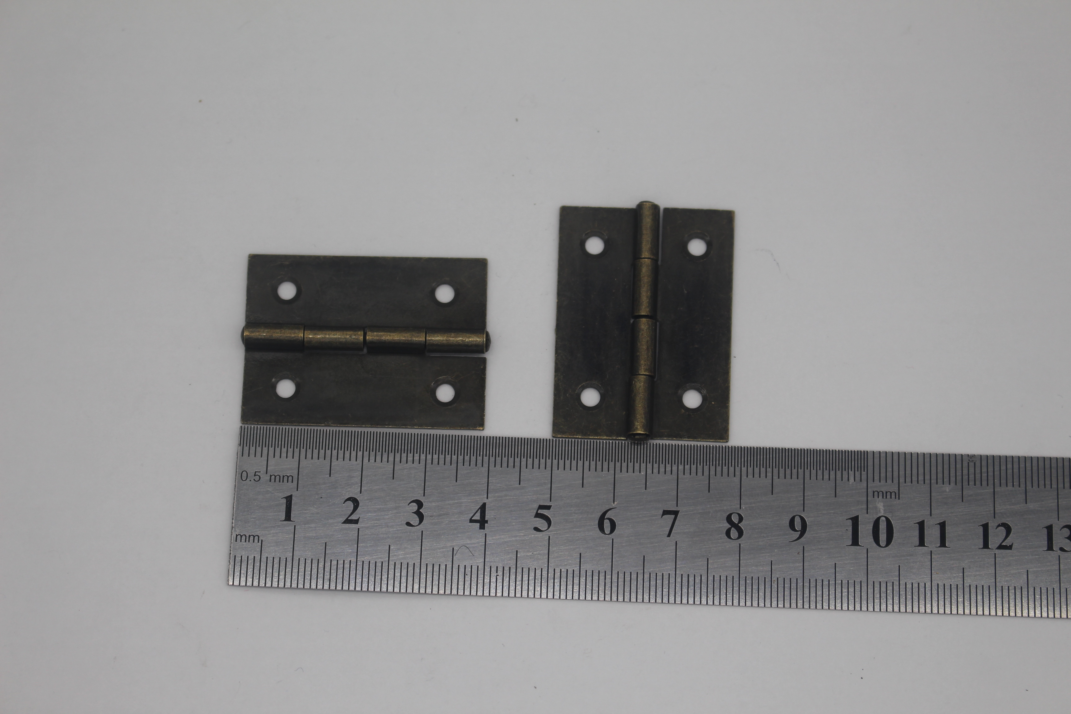 39*29mm hinges (antique bronze), 400 pieces per package Item Picture