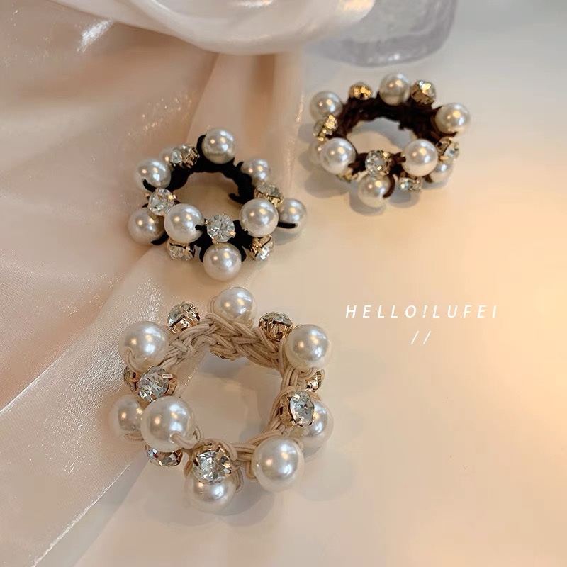 Vintage pearl scrunchie senior sense rhinestone head rope ponytail leather band high elastic hair rope South Korea net red hair adornment woman