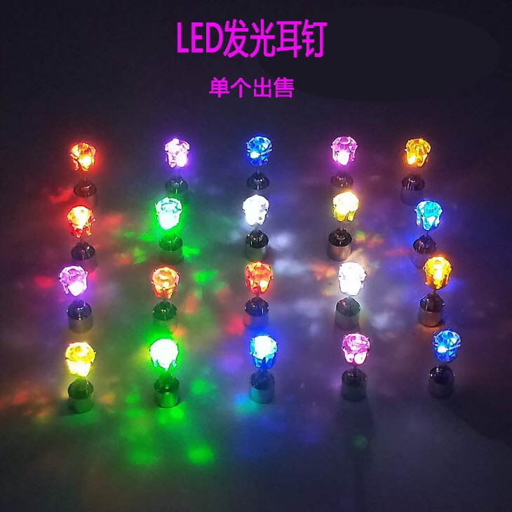 Nightclub hipster accessories luminous earrings luminous earrings led earrings led earrings manufacturers spot wholesale