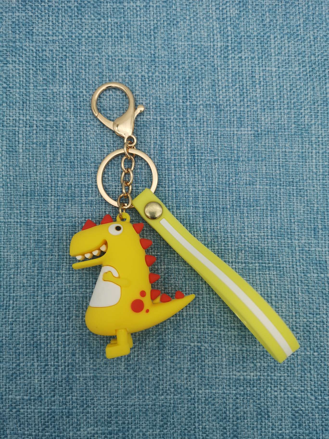 Yellow Dinosaur Soft Glue Pendant details Picture