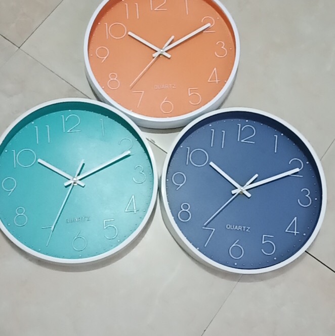 9554 wall clocks