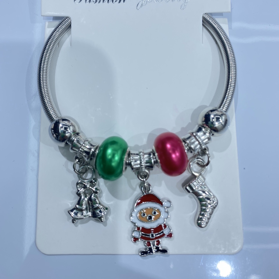 手镯流行饰品