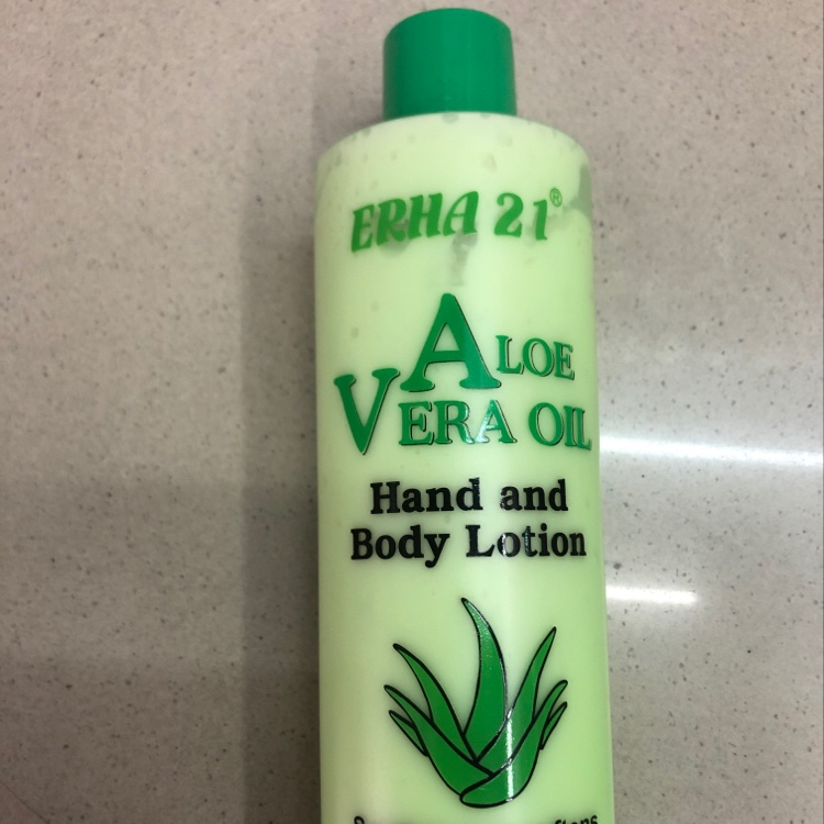 500ml Aloe Vera Body Lotion full figure
