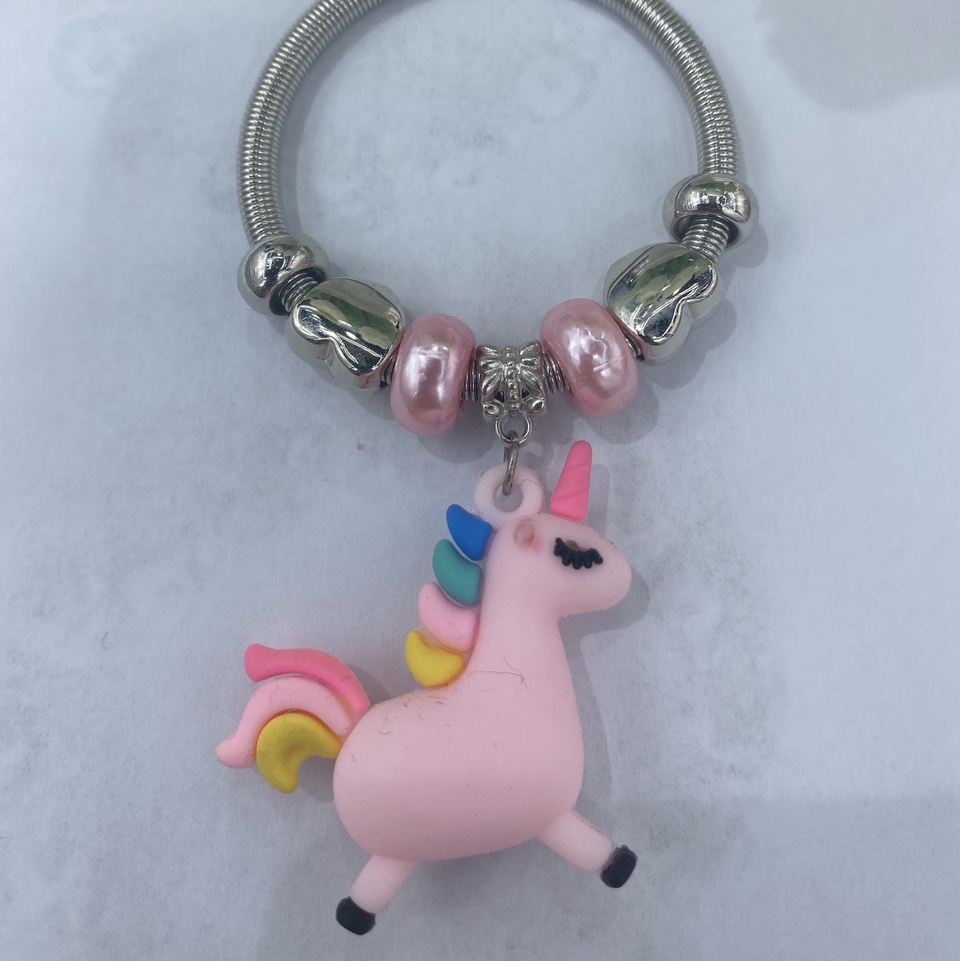 Spring bracelet bracelet