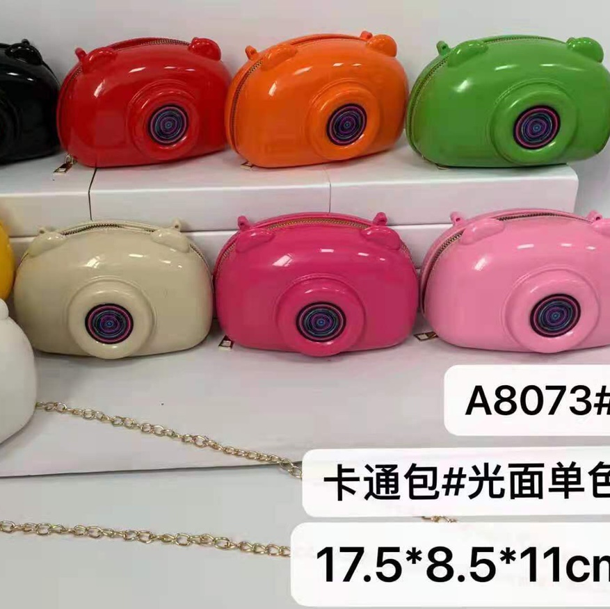 相机卡通果冻包图