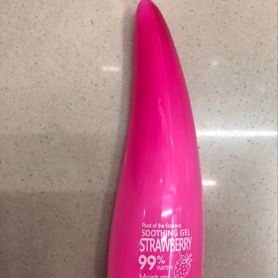 Goat horn facial cleanser thumbnail