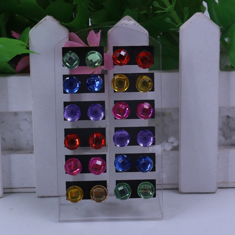 Round turtle shell mixed color card stud earrings