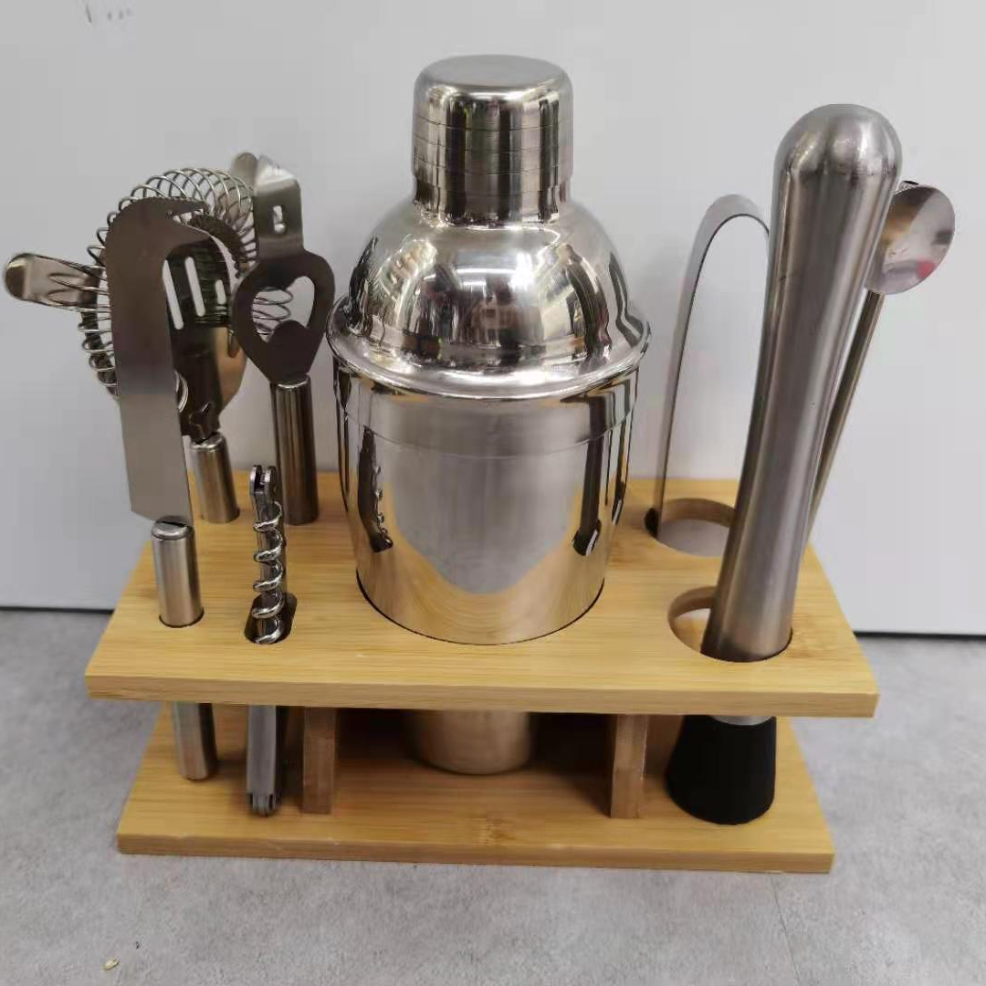 A 9-piece bamboo and wood cocktail set