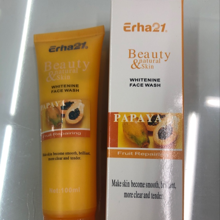 Papaya facial cleanser full figure