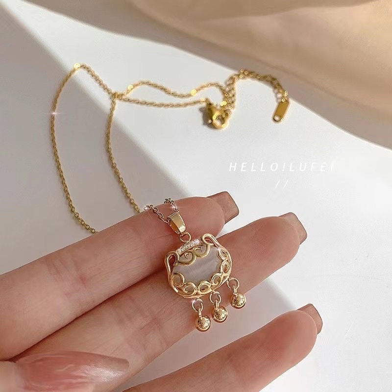 Peace Lock necklace Specification image