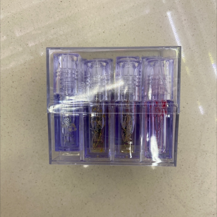 Lip oil
