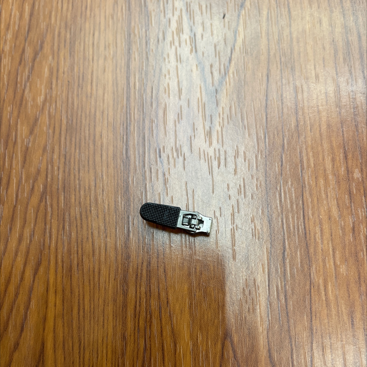 3号注胶拉链头量大价可谈织带衣服包包五金链头皮质拉链条箱包服装鞋靴拉链头尾牌