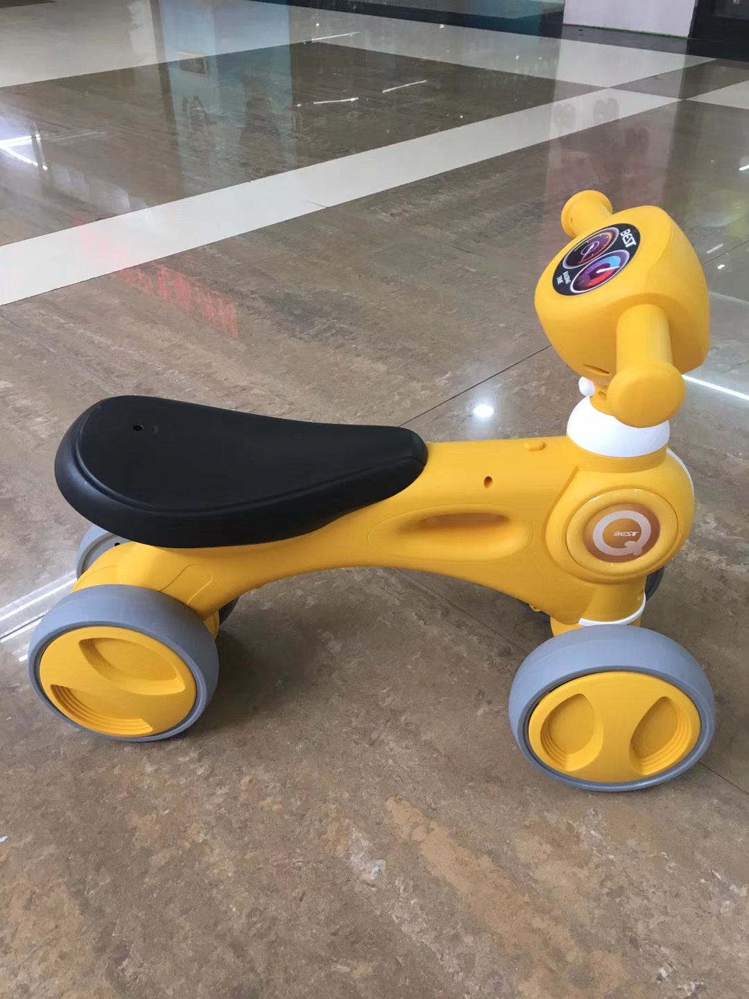 锋达6825高品质平衡四轮车！锻炼宝宝平衡能力！童车详情图4