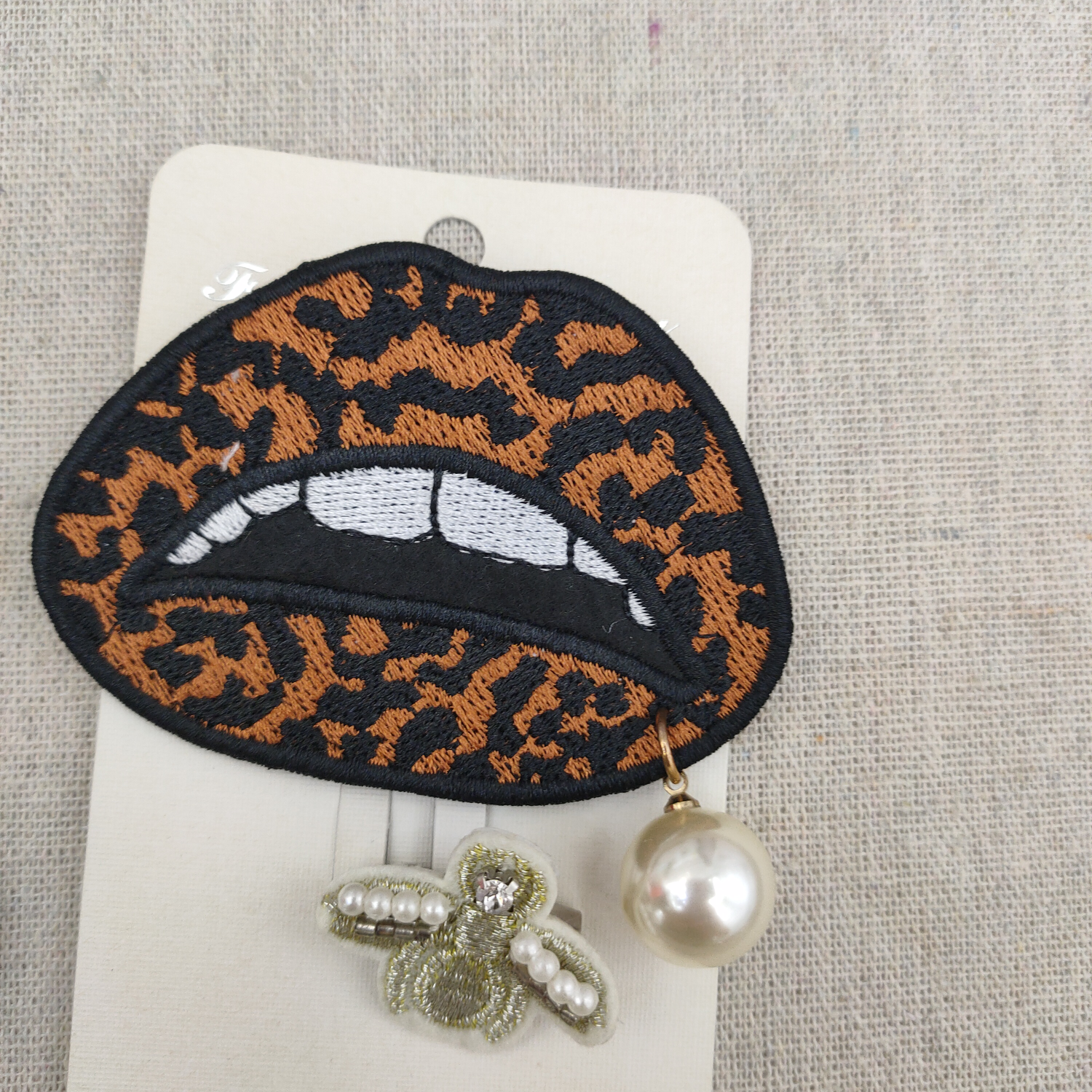 春日游园会 nis胸针森系刺绣蜜蜂别针衣服胸花饰品