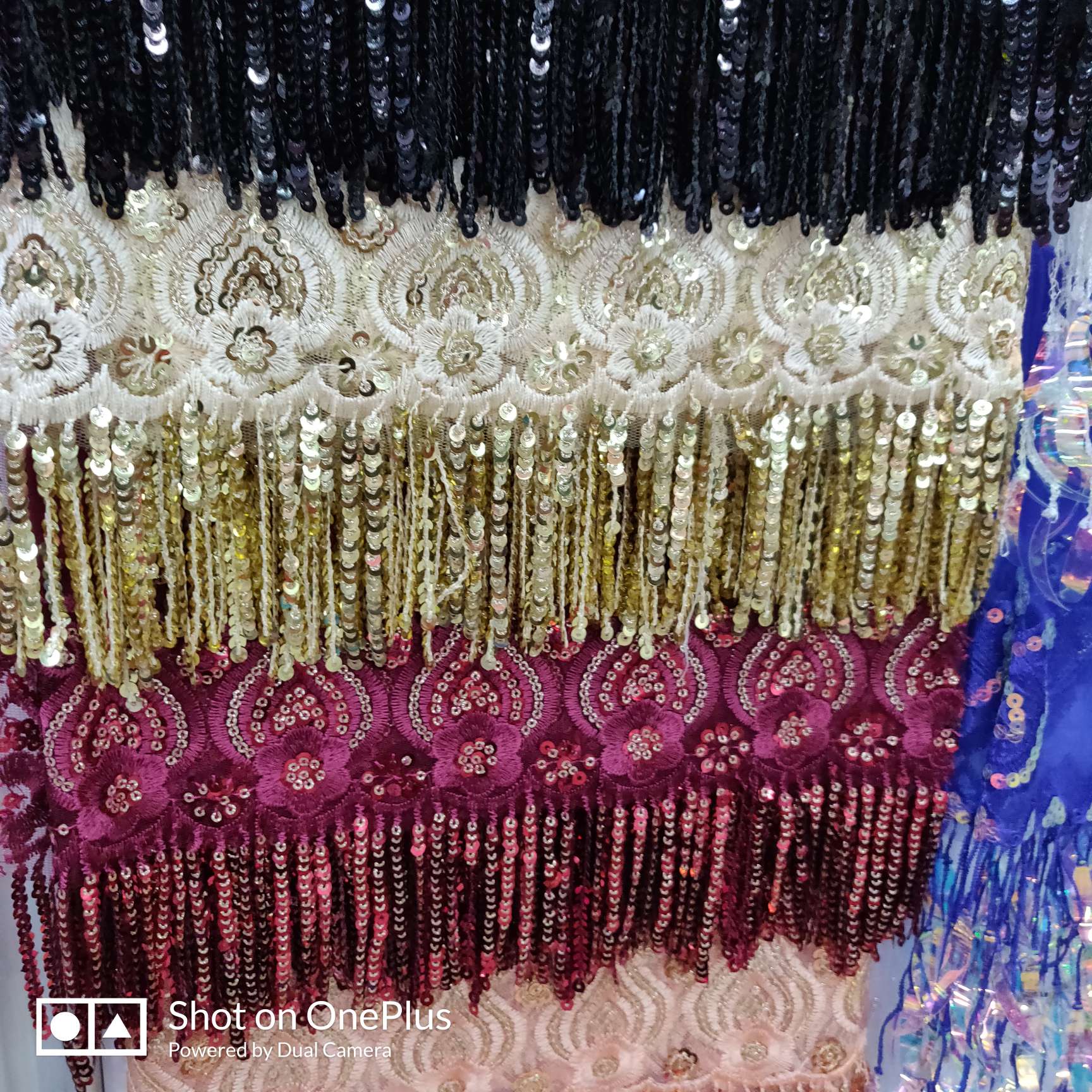 立体绣亮片花边详情图3