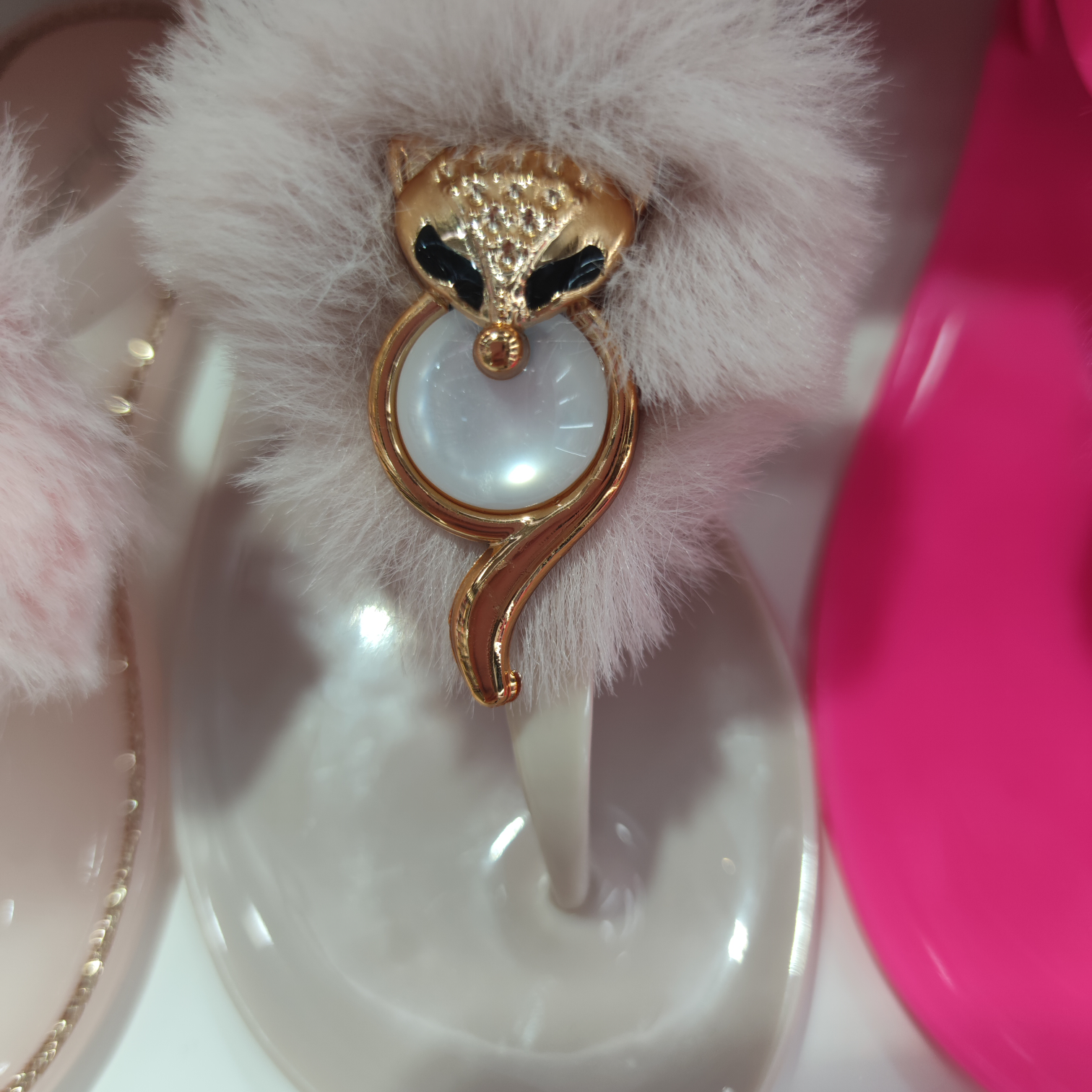 Crystal Shoe fox