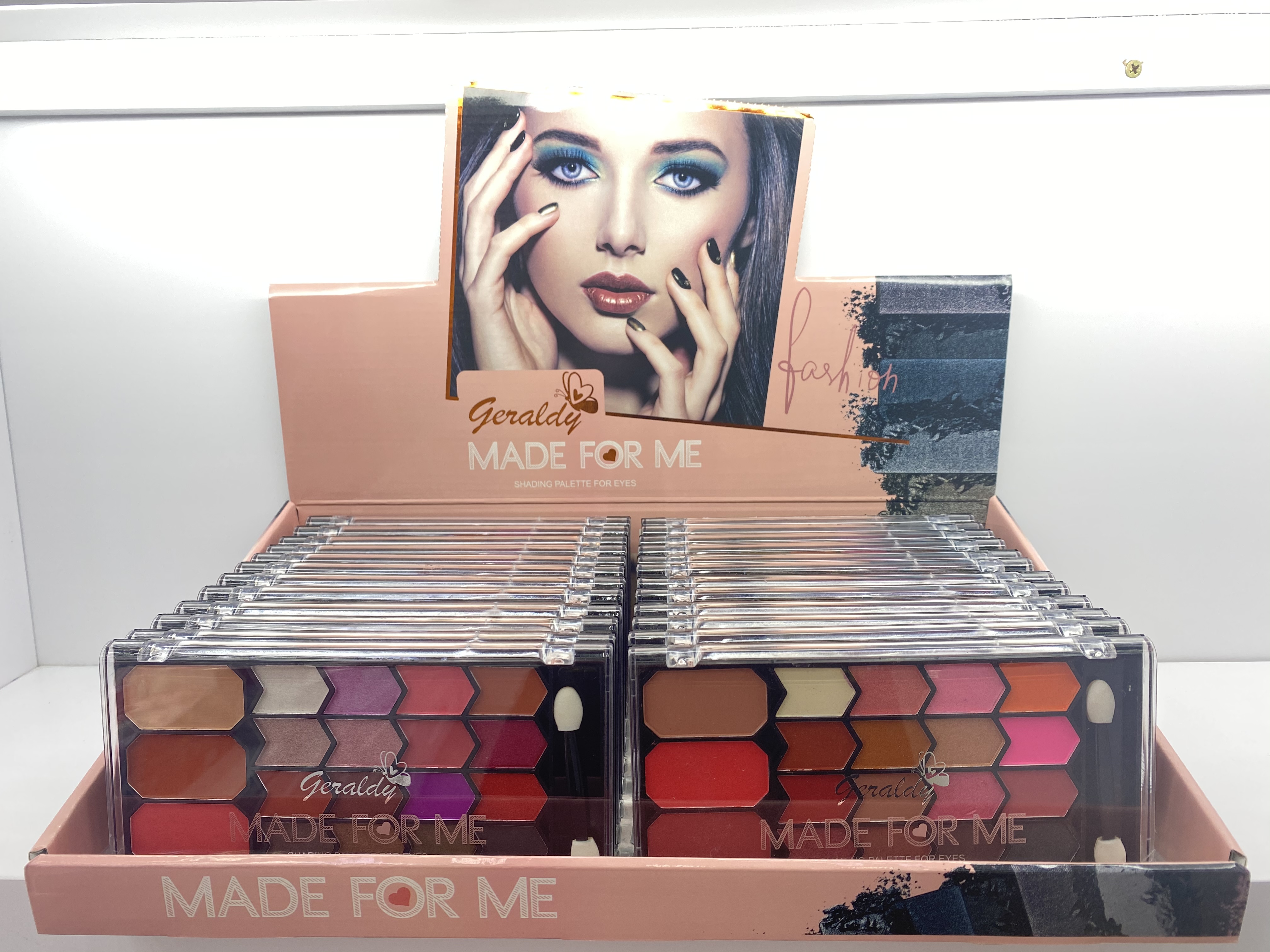 丽丹秀出品爆款眼影外贸内销都畅销详情图9