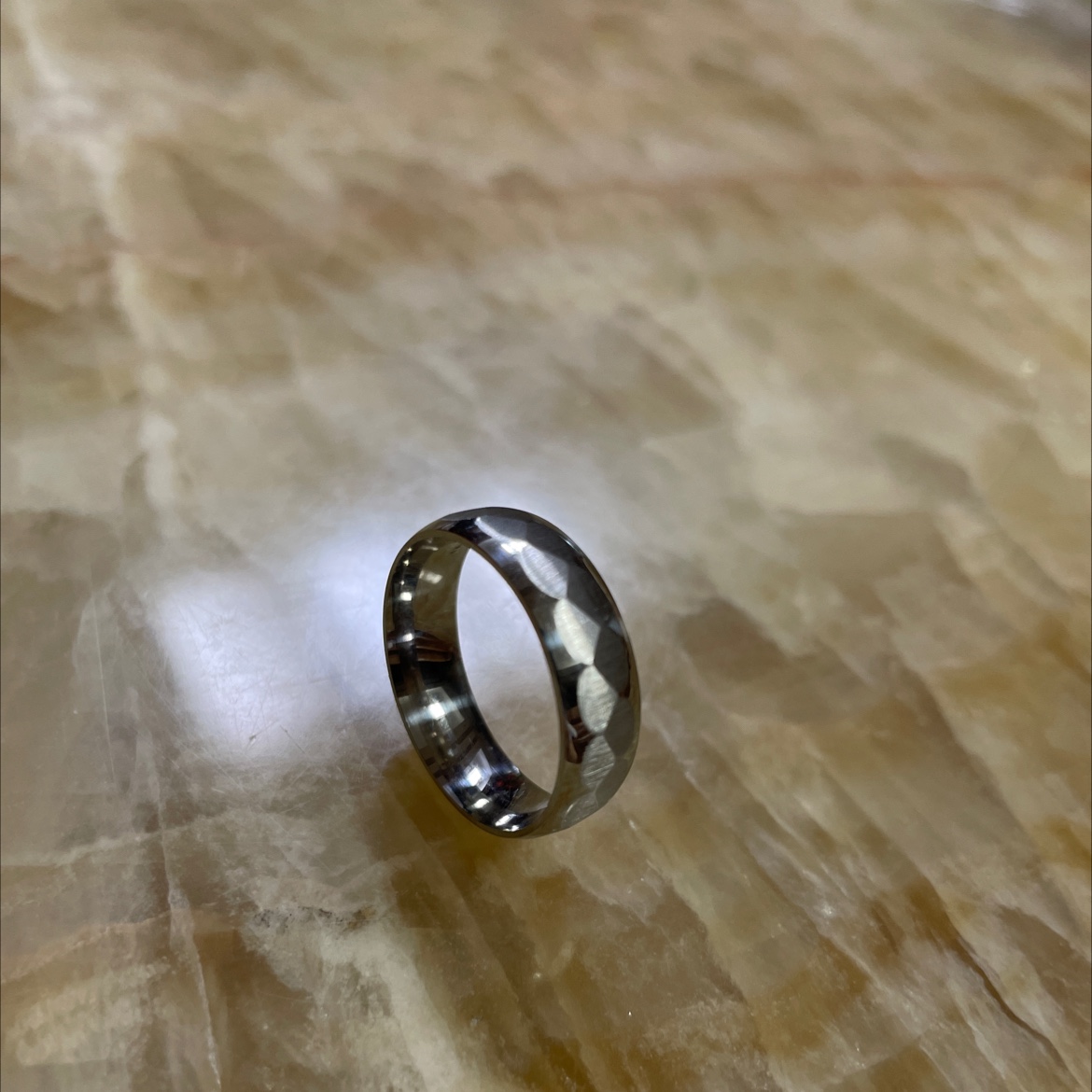 不锈钢车面戒指图