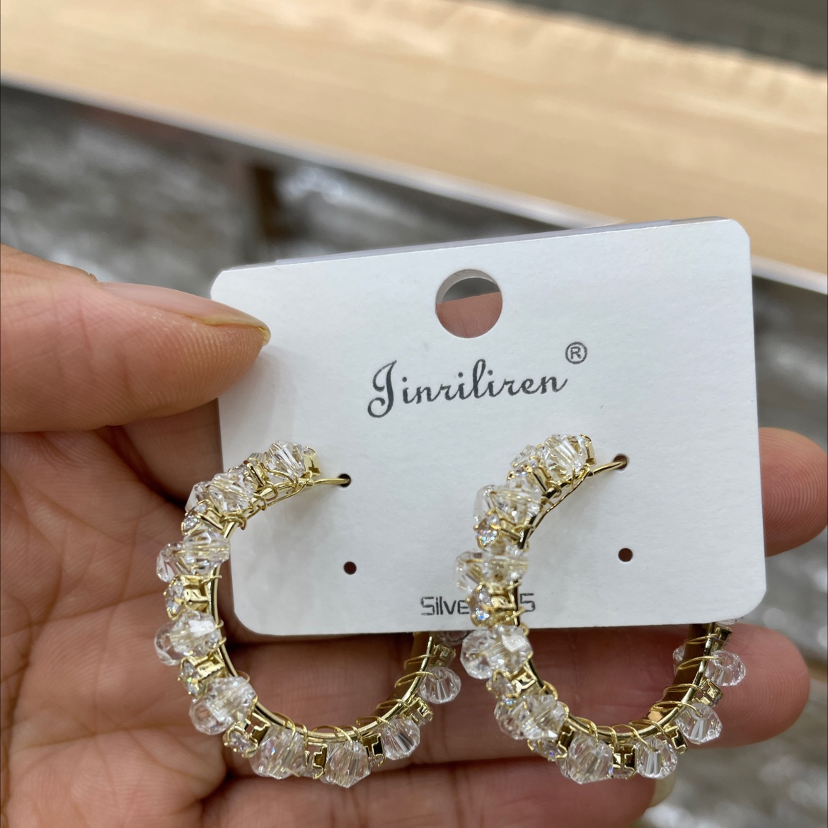 اليوم قرط الكريستال للزينة detail image 1