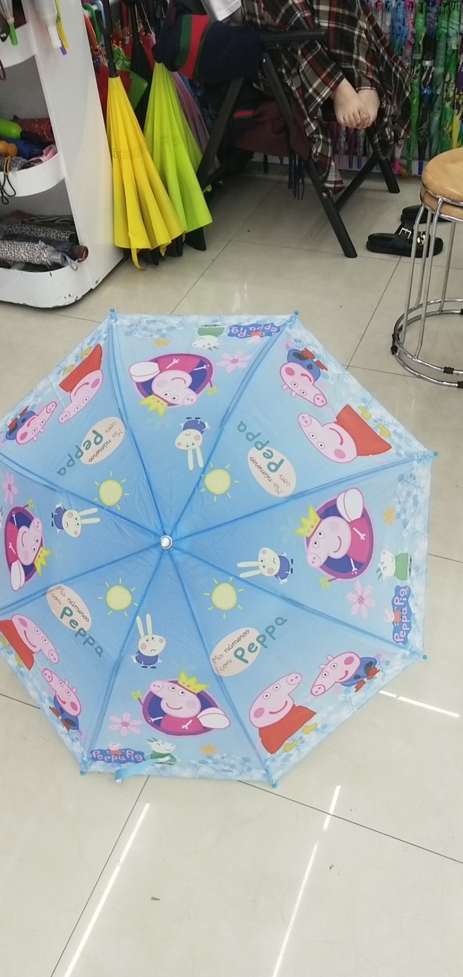 3D cute cartoon printed pattern two-fold long-handled umbrella, children's umbrella detail image 3