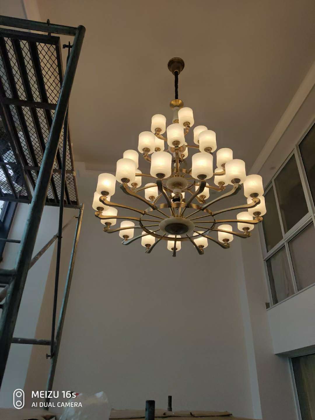 86005/15+10+5 copper + glass lampshade Application Scenario