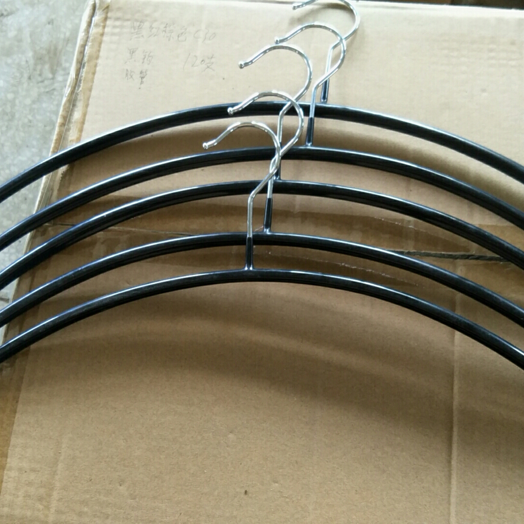 厂家直销各种衣架塑料衣架层木衣架包布衣架浸塑衣架 来样定做工厂直销