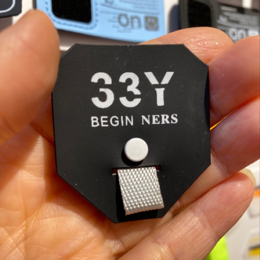 配饰、服饰、帽子配件、鞋子配件细节图