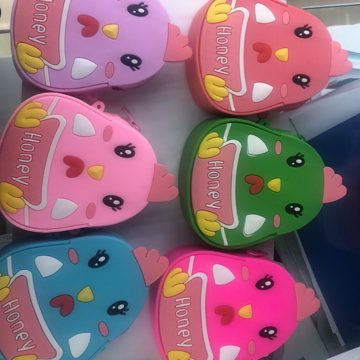 鸡中号硅胶斜挎包