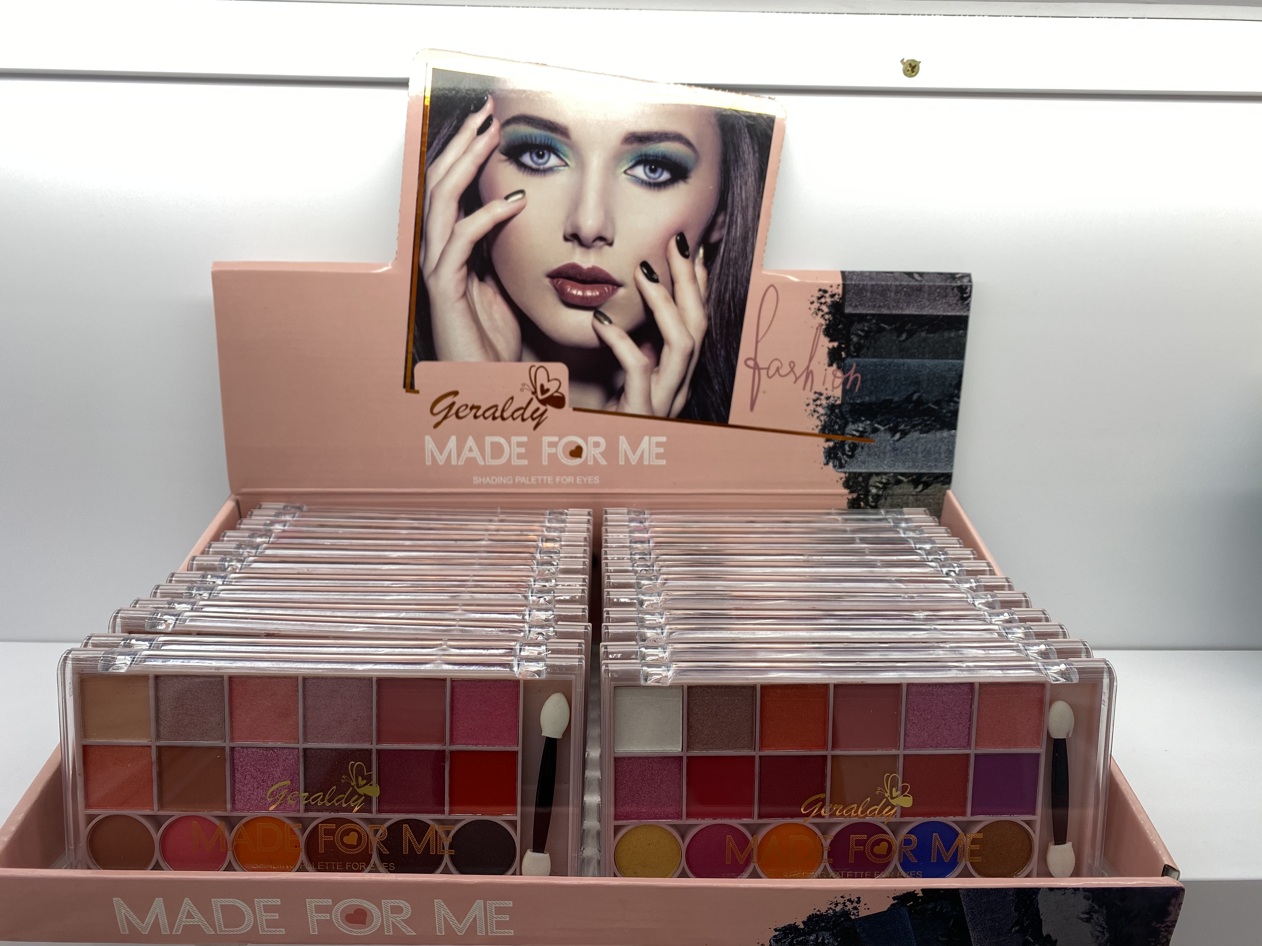 丽丹秀出品爆款眼影外贸内销都畅销详情图6