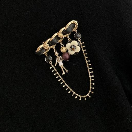 Brooch high-grade ins fashion temperament all match fashion small elegant pin fixed clothes light luxury women accessories suit