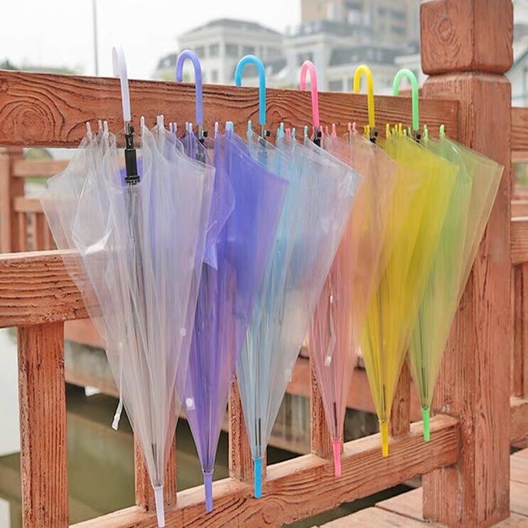 Umbrella manufacturer offers direct sales and wholesale of transparent umbrellas in various colors