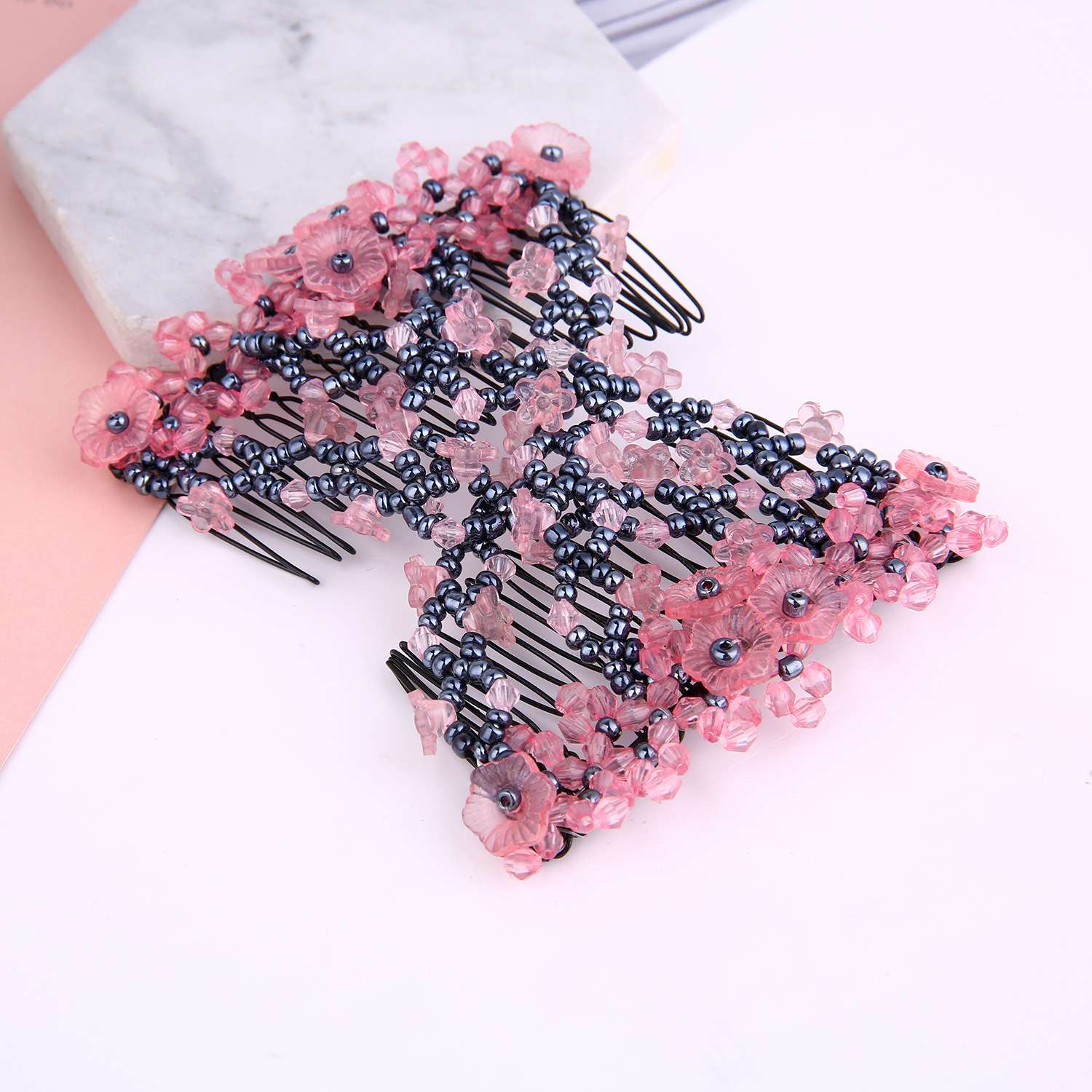 FLY02 Korean version Magic Hair Comb, Versatile Hairstyles, double-row hair comb, Korean version trumpet flower, high-end Magic Versatile hair clip, hair comb, multi-functional updo, headwear wholesale detail image 4