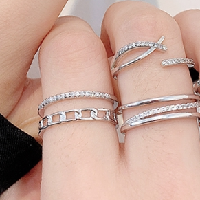 * Ring female Light luxury flash diamond zircon chain index finger ring