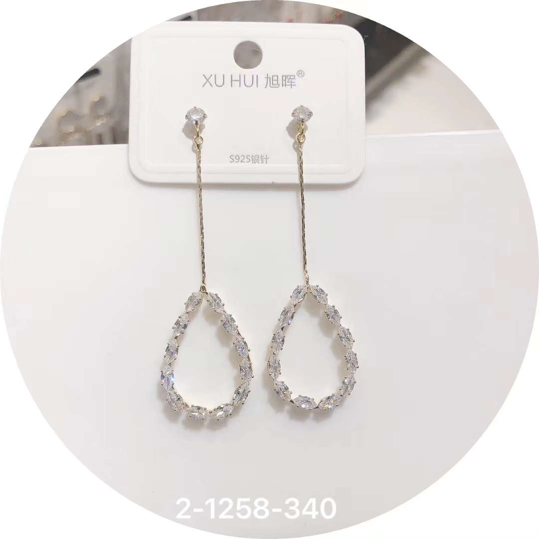 Gold plated S925 silver needle earrings