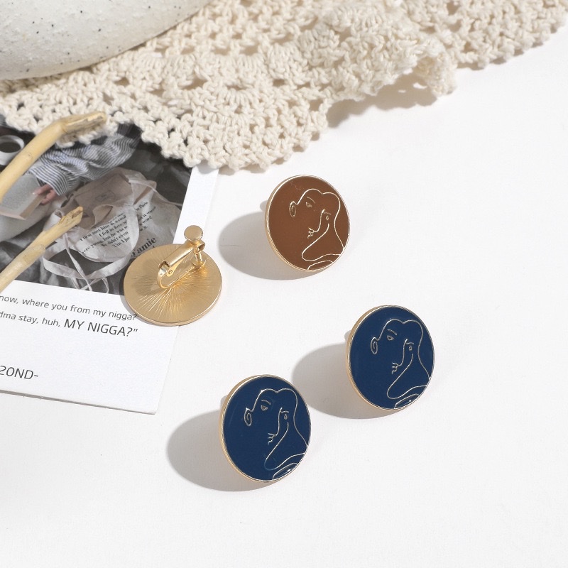 Korean style, simple and ins-style, fun abstract face earrings, personalized and versatile oil painting ear clips and ear needles detail image 3