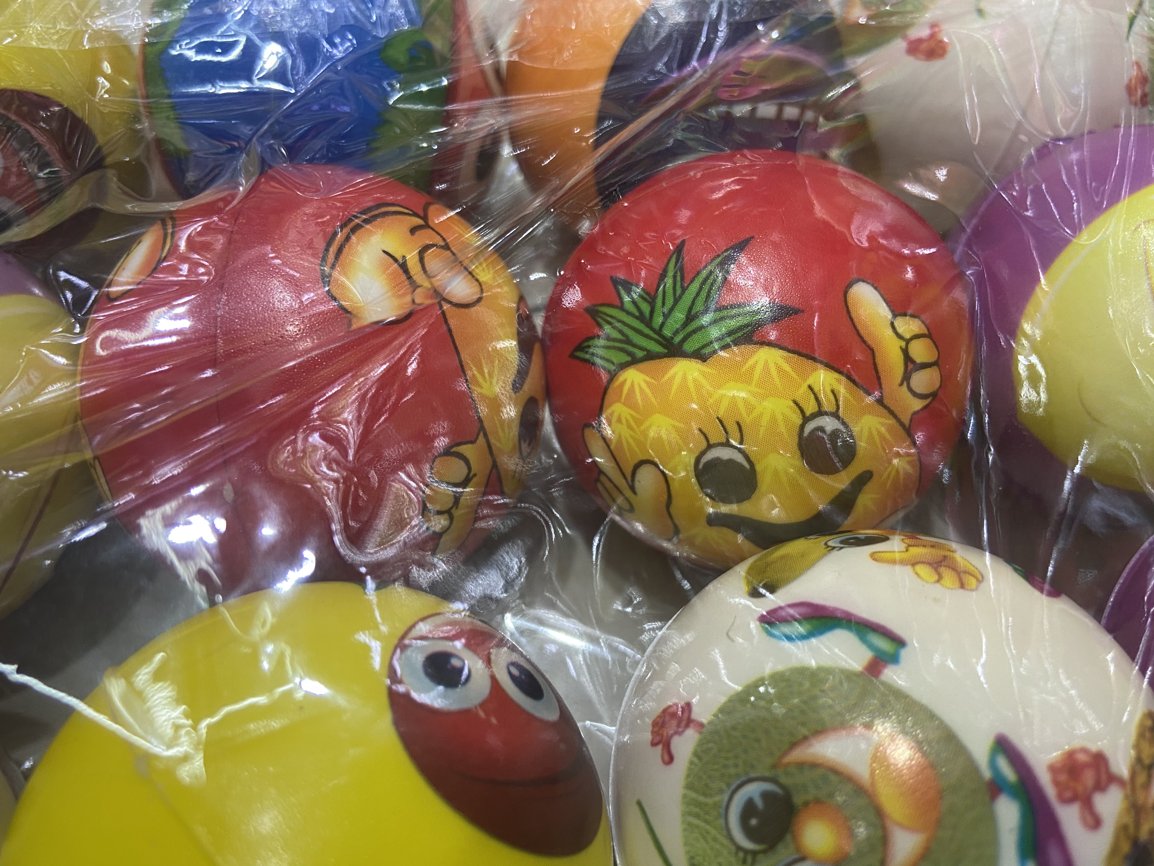 Fábrica directa 6.3cm rojo verde amarillo azul fruta esponja bola de espuma para niños juguetes detail image 6