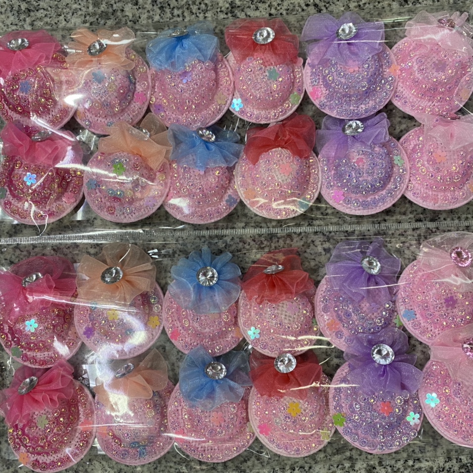 小草帽布艺太阳花图