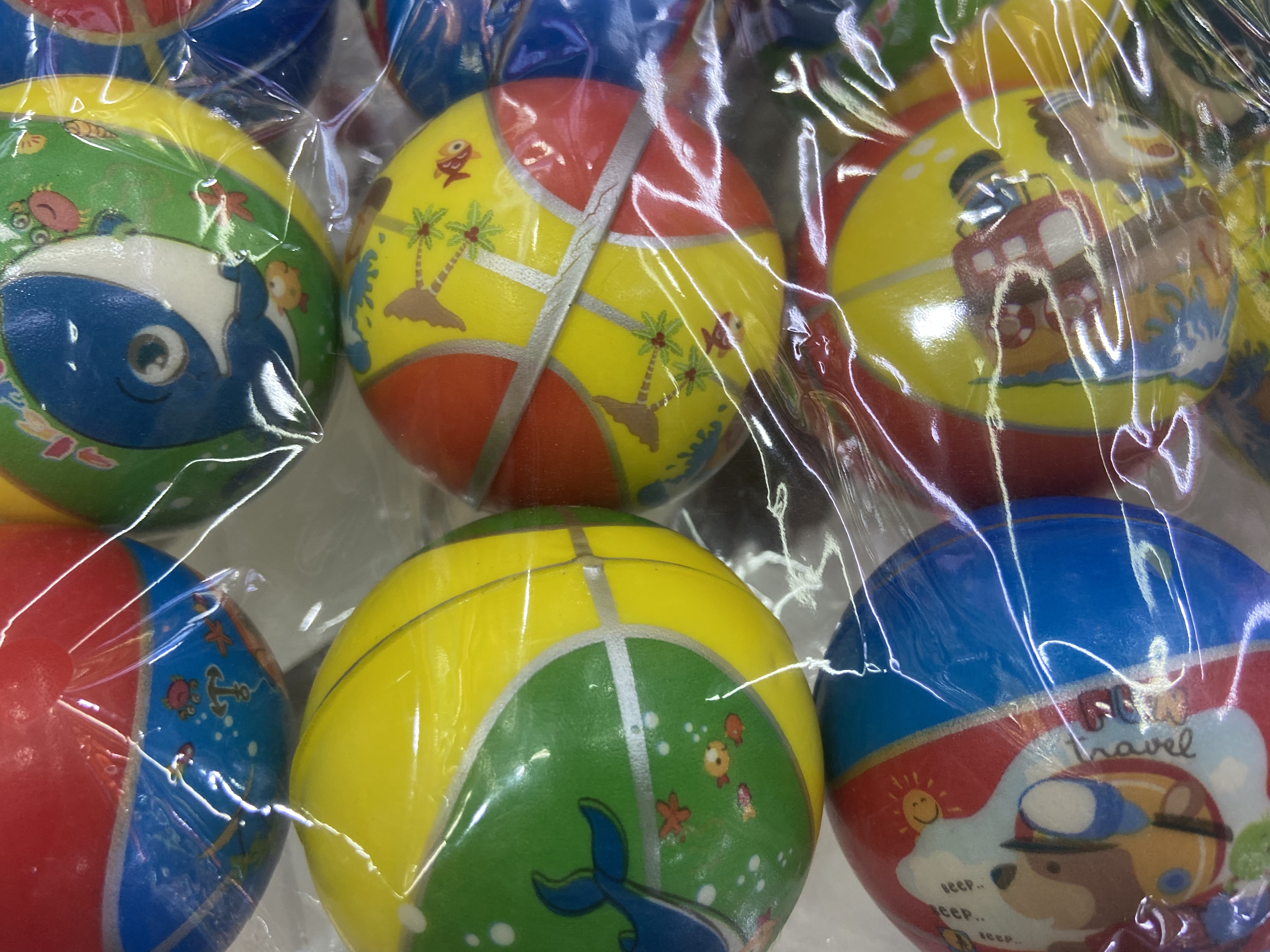 Factory direct sales 6.3 cm grassland cow forest sponge ball foam ball children's toys. 12/opp Application Scenario